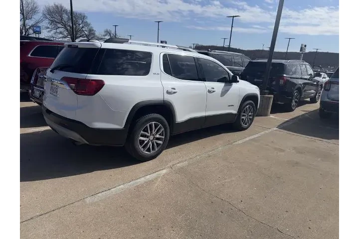 $13969 : GMC Acadia 2018 SLE-2 4dr SU image 4