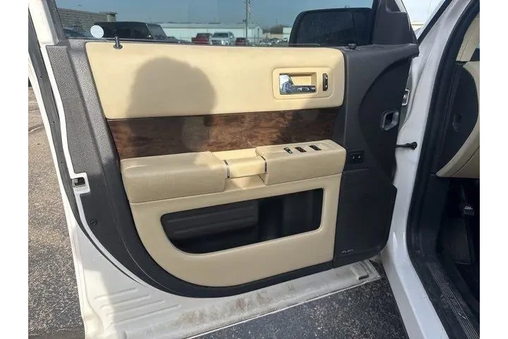 $11982 : Ford Flex 2016 Limited 4dr C image 9