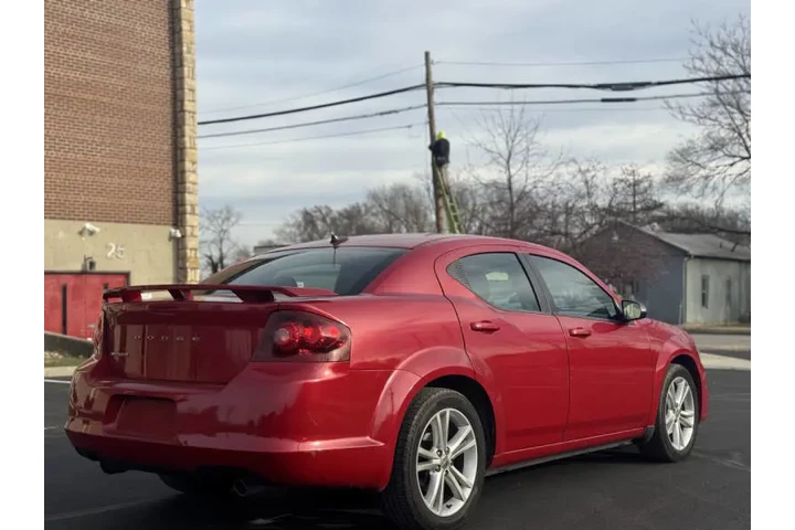 $3999 : 2013 Avenger SE image 8