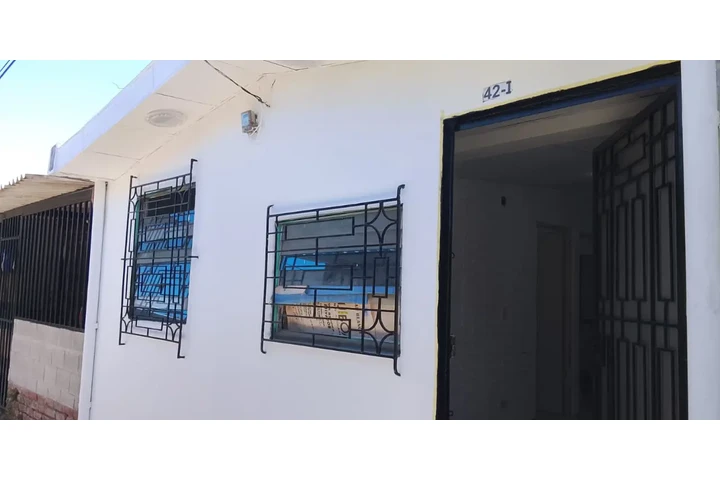 $62000 : LOS ANGELES, SOYAPANGO image 6