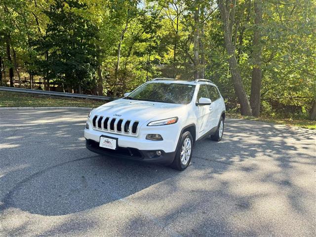 $8995 : 2016 JEEP CHEROKEE2016 JEEP C image 8