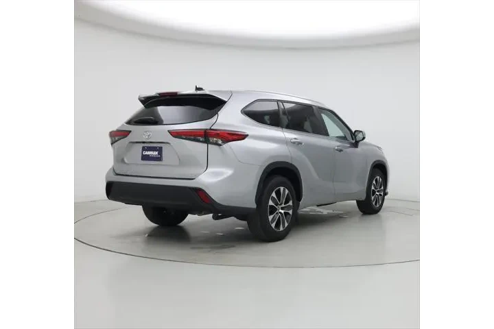 $38998 : Toyota Highlander 2023 XLE 4 image 8