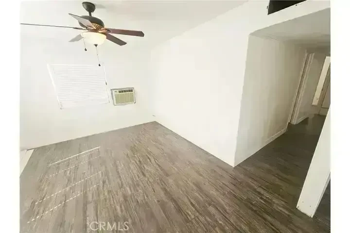 POMONA/91766 CASA PRIVADA image 6