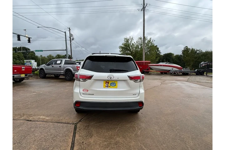$15995 : 2015 Highlander image 6