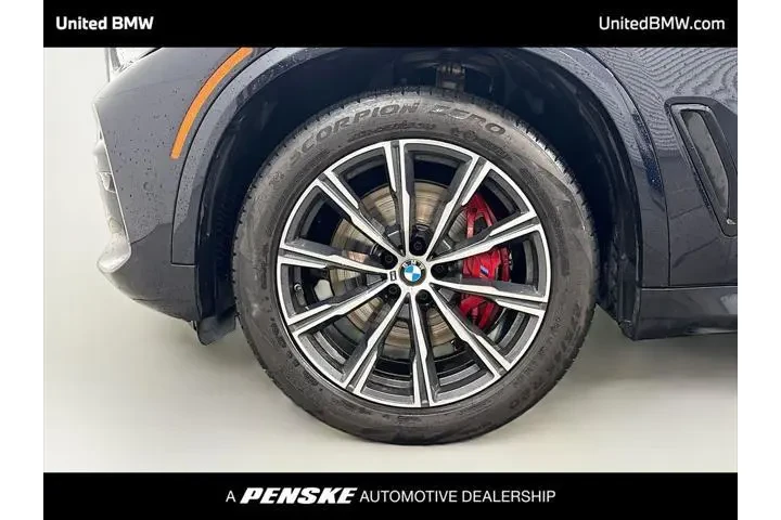 $32495 : BMW X5 2022 AWD xDrive40i 4d image 2