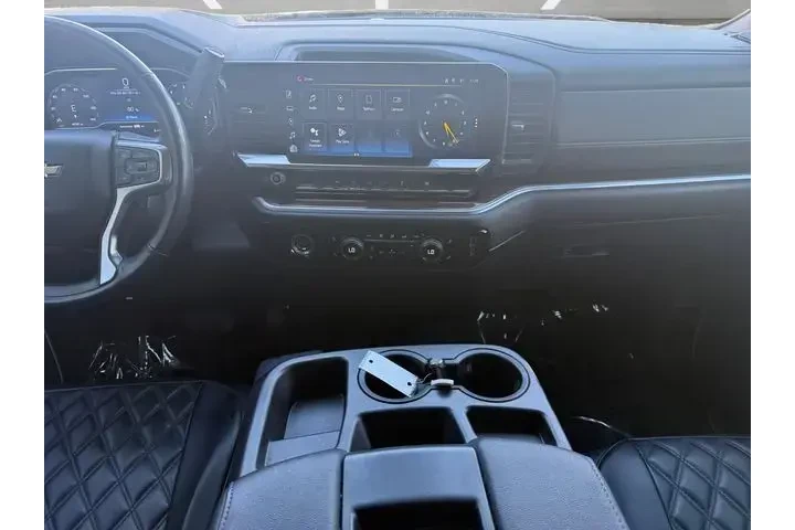 $33317 : Chevrolet Silverado 1500 202 image 3