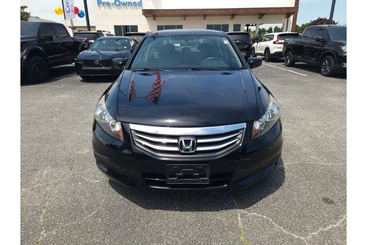 $14951 : Honda Accord 2012 SE 4dr Sed image 9