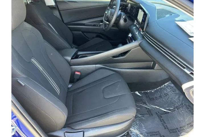 $19258 : Hyundai ELANTRA 2023 SEL 4dr image 9