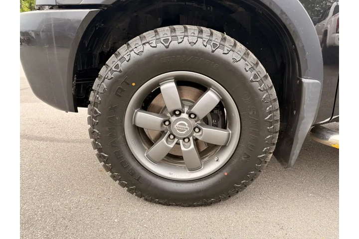 $22900 : Nissan Titan 2015 4x4 SV 4dr image 8