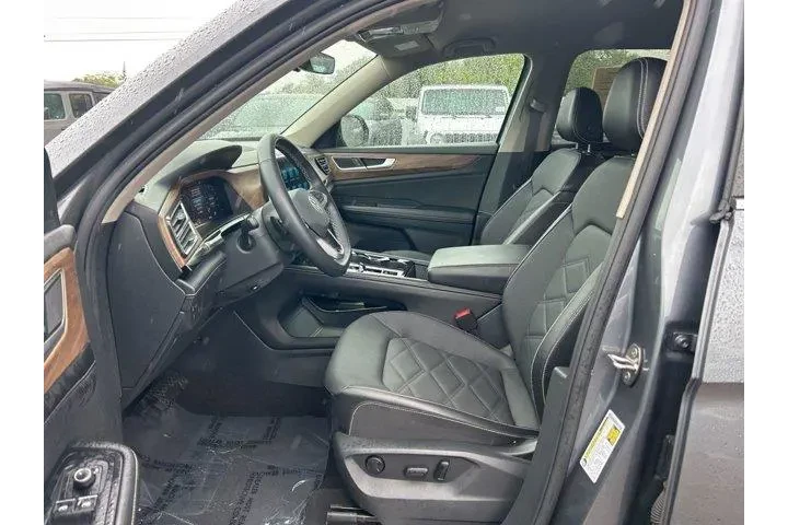 $26075 : Volkswagen Atlas 2024 SE 4dr image 10