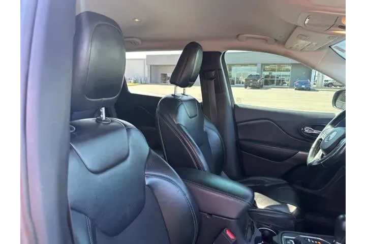 $12616 : Jeep Cherokee 2019 Latitude image 8