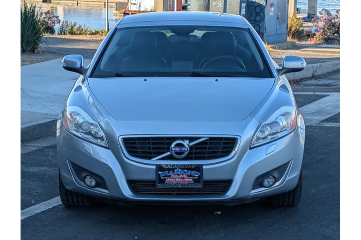 $9988 : 2013 C70 T5 image 3