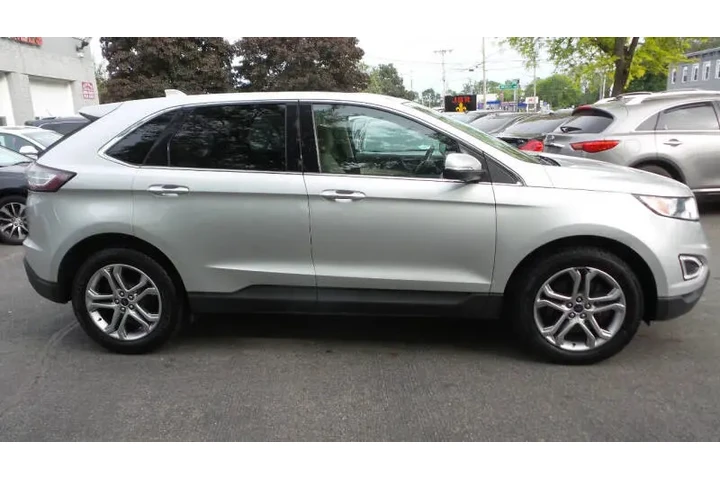 $12675 : 2017 Edge Titanium image 5
