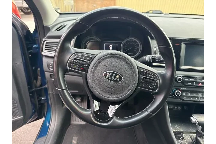 $14074 : Kia Niro 2018 EX 4dr Crossov image 8