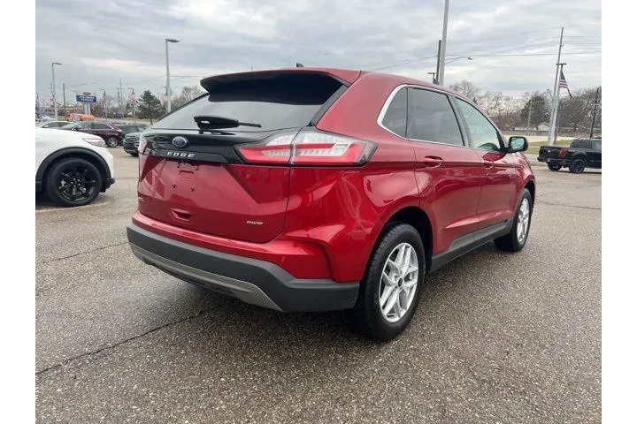 $27722 : Ford Edge 2023 AWD SEL 4dr C image 4