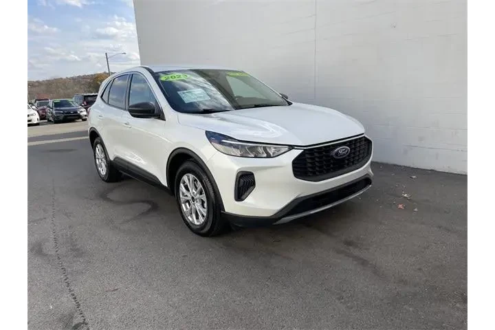 $21300 : Ford Escape 2023 Active 4dr image 2