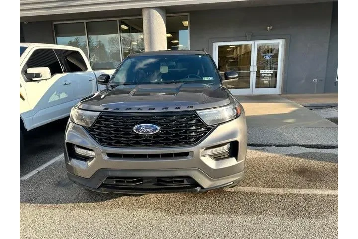 $26253 : Ford Explorer 2022 AWD ST-Li image 3