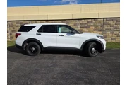 $14680 : Ford Explorer 2020 AWD Polic thumbnail