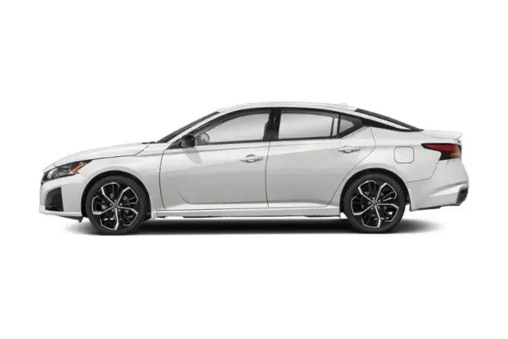 Nissan Altima 2023 2.5 SR 4d image 6