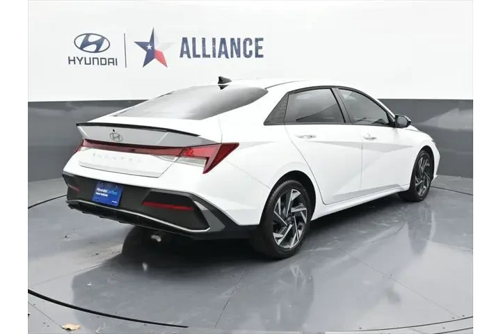 $20138 : Hyundai ELANTRA 2025 SEL Spo image 7