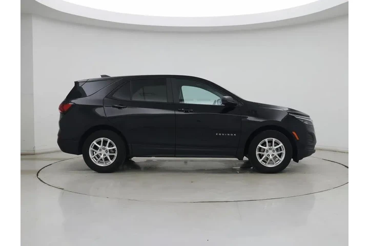 $23998 : Chevrolet Equinox 2024 LS 4d image 7