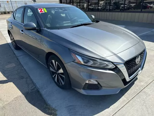 $15999 : 2021 Altima 2.5 SV image 7