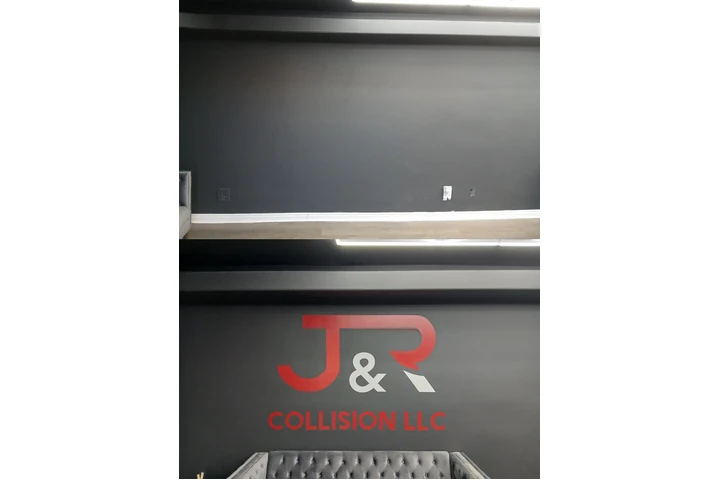 Sign painter muralist (rotulos image 3