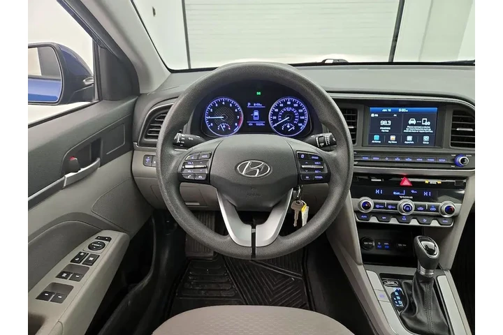 $12998 : Hyundai ELANTRA 2020 SEL 4dr image 10