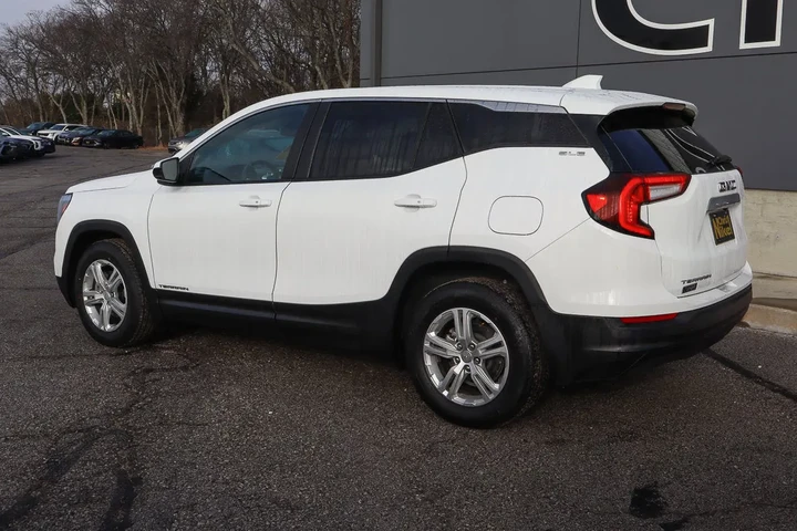 $18988 : 2024 Terrain FWD 4dr SLE image 6