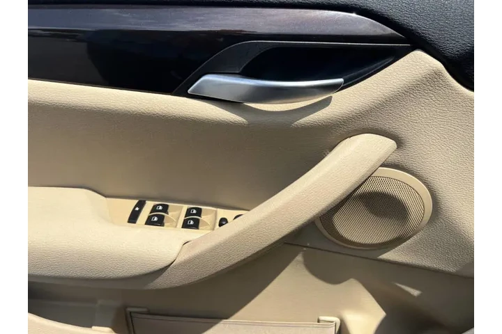 $8900 : 2014 BMW X1 xDrive35i image 9