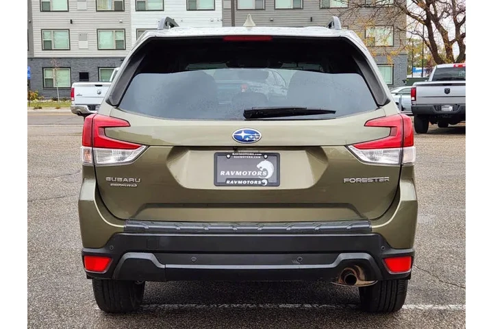 $20975 : 2022 Forester Limited image 10