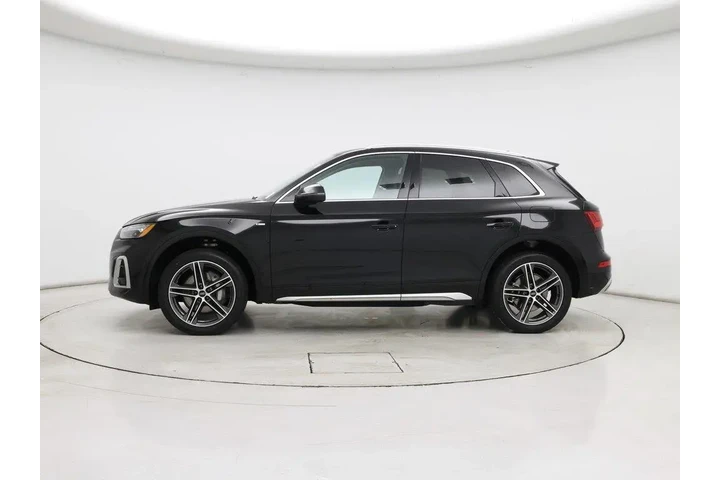 $38998 : Audi Q5 2024 AWD e quattro S image 3