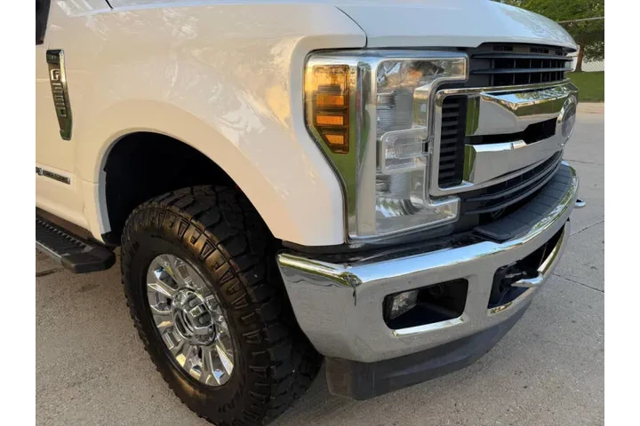 $26997 : 2018 F-350 Super Duty XLT image 9