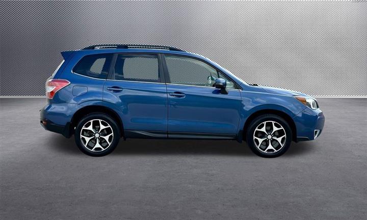 $12467 : 2014 Forester 2.0XT Touring image 9