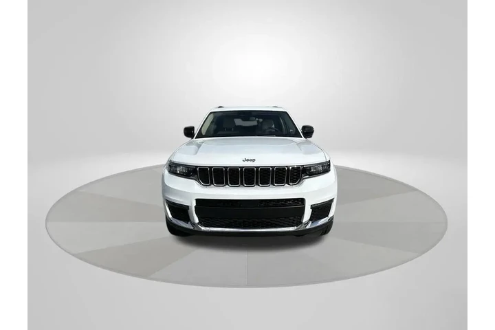 $26753 : Jeep Grand Cherokee L 2022 4 image 1