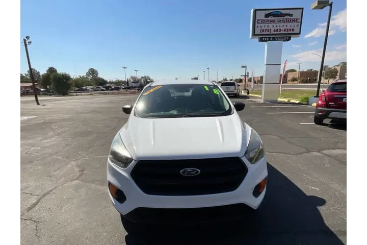 2018 Escape S image 1