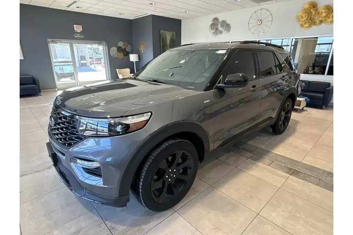 $35492 : Ford Explorer 2023 AWD ST-Li image 7