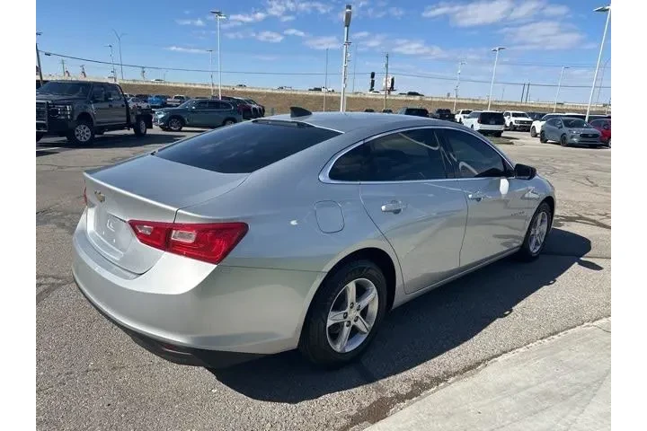 $17679 : Chevrolet Malibu 2020 LS Fle image 5
