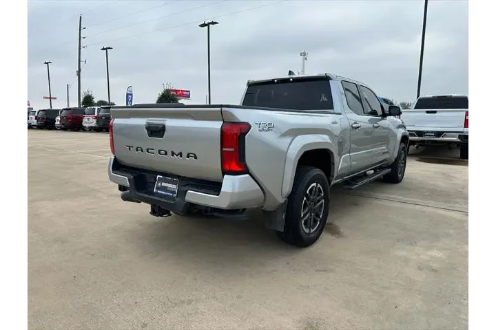 $35490 : Toyota Tacoma 2024 4x2 TRD S image 4