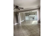 $3200 : Casa de renta thumbnail