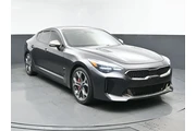 $20526 : Kia Stinger 2022 GT1 4dr Sed thumbnail