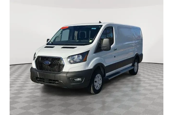 $30884 : Ford Transit 2024 250 3dr SW image 3