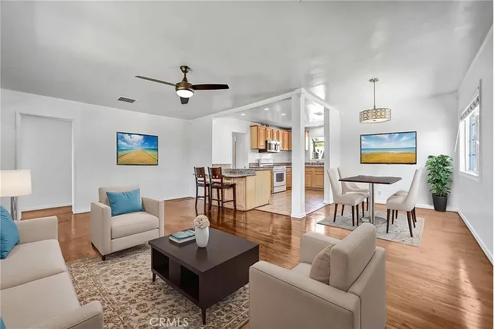 $1900 : Step into this beautiful newer image 9