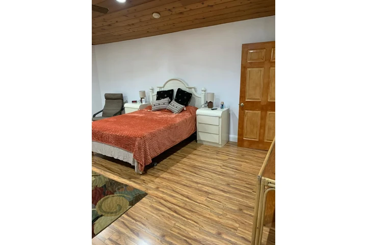 $1800 : ESTUDIO SW MIAMI PARA 2 image 6