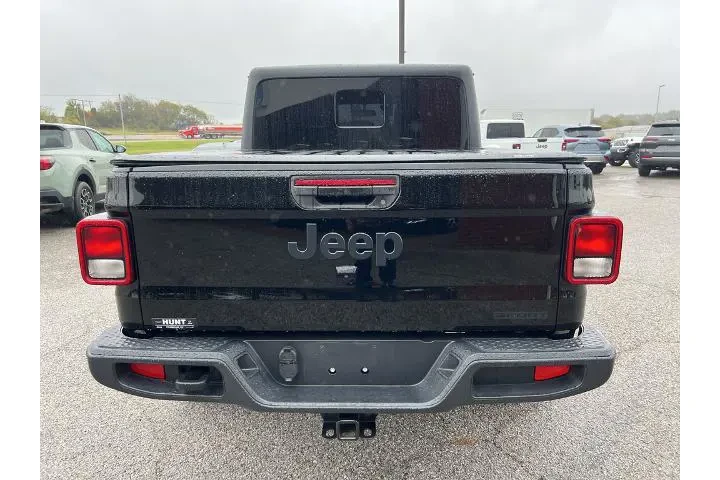 $30990 : Jeep Gladiator 2021 4x4 Spor image 6