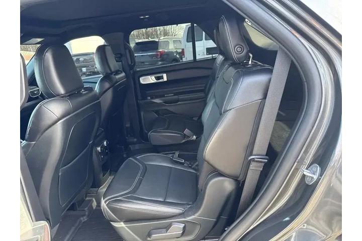 $31000 : Ford Explorer 2020 AWD ST 4d image 10