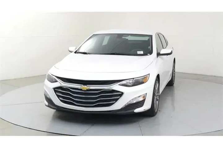 $16999 : Chevrolet Malibu 2021 LT 4dr image 2