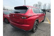 $19999 : Mitsubishi Outlander 2022 AW thumbnail