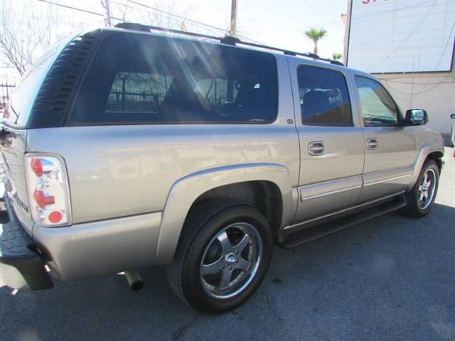 $7995 : 2003 Suburban 1500 image 4