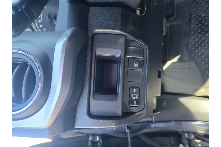 $24500 : Toyota Tacoma 2018 4x2 TRD O image 10